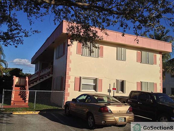 3rd image of 5270 SW 90th Way #1