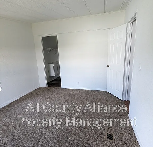 34335 Lodge Dr — Photo 13
