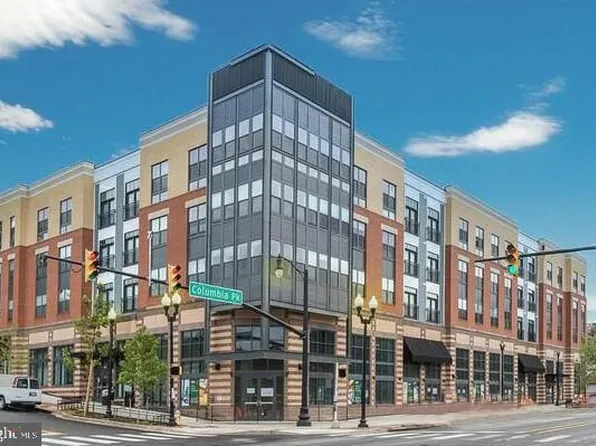 989 S Buchanan St Unit 411, Arlington, VA 22204