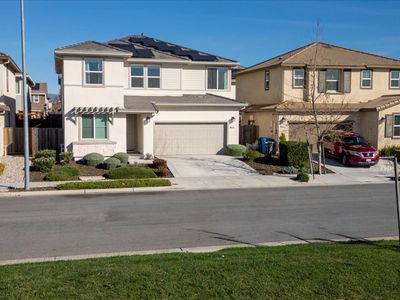 211 Arabian Ln, Hollister, CA, 95023