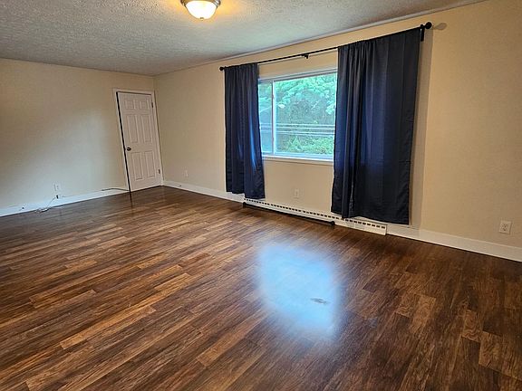 5th image of 514 & 516 N Hawkins Ave #516
