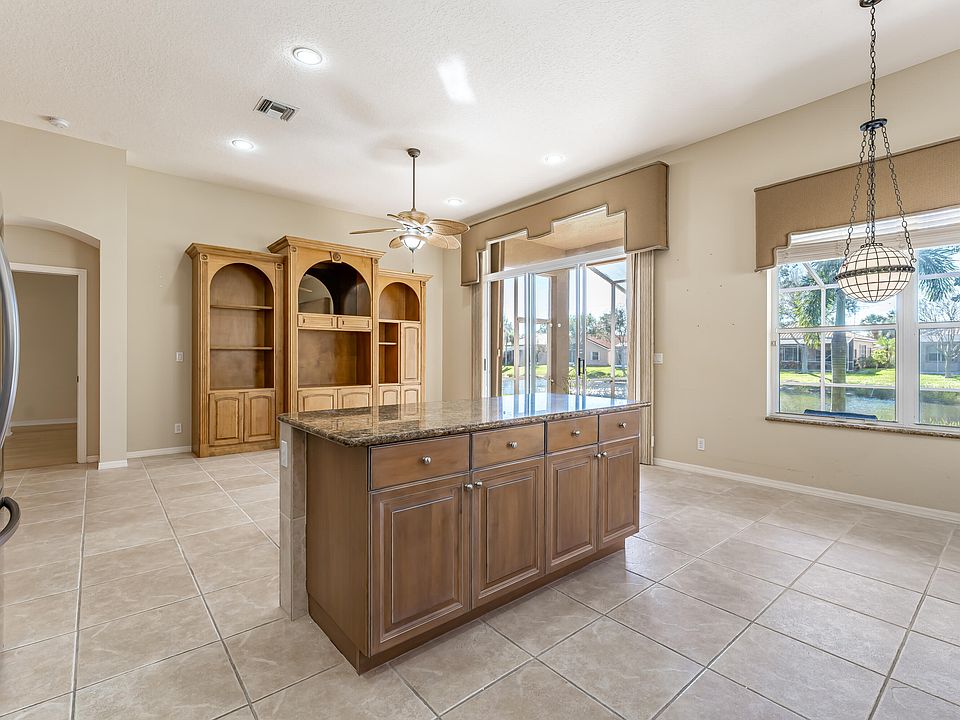1st image of 7154 Catania Drive
