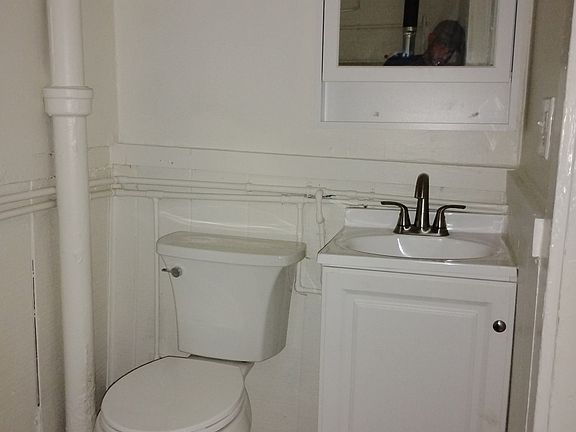 5th image of 1884 W 44th St #3