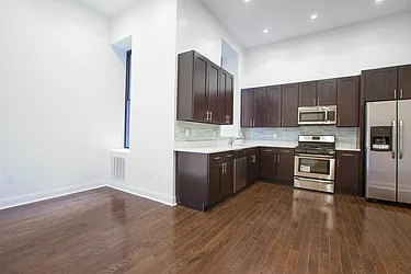 Rented by Susan Finkel, LREB