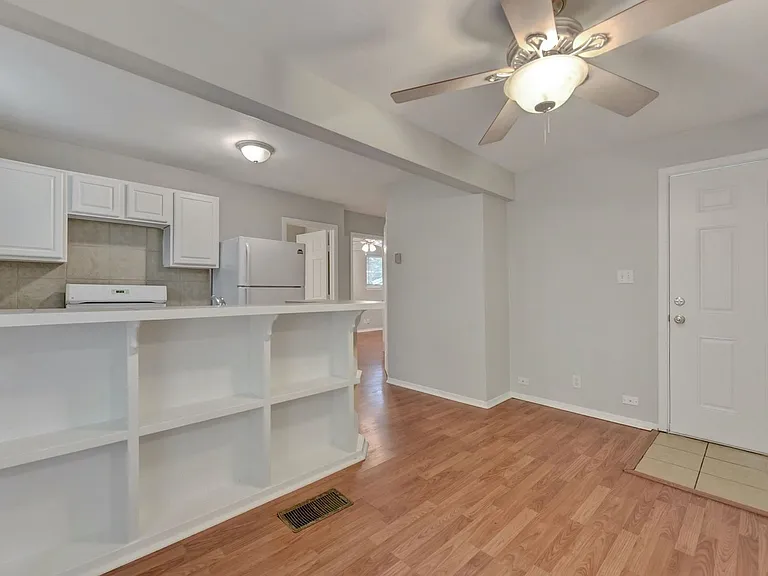 2712 Whitis Ave #A-C — Photo 31