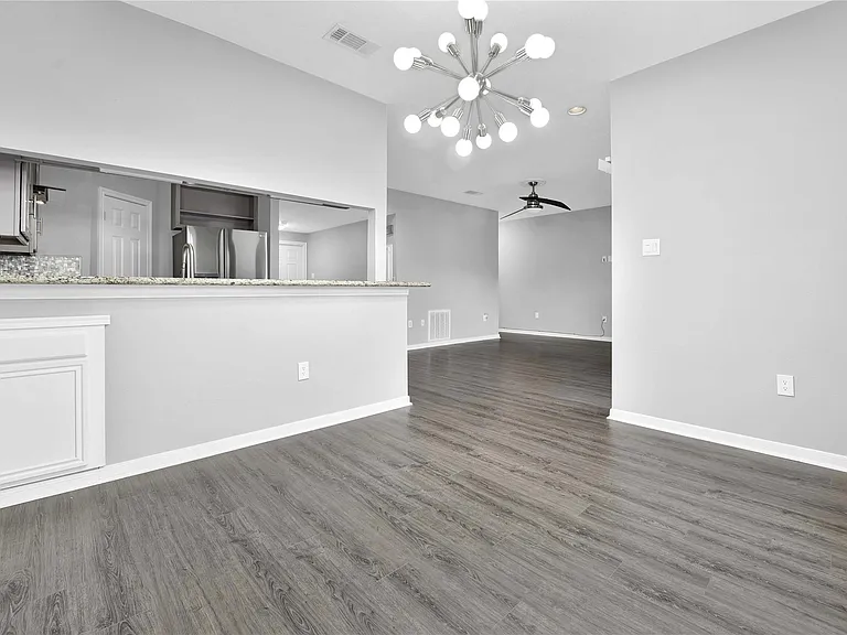 12565 Melville Dr #123 — Photo 11