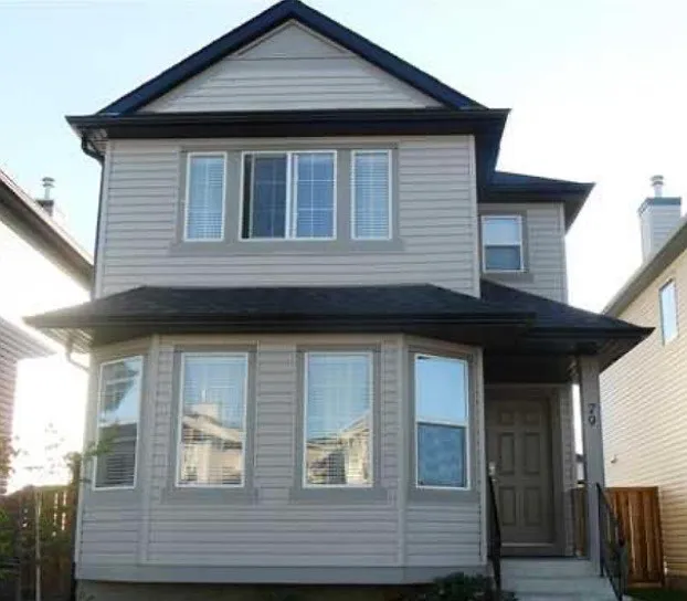 79 Bridlecrest Rd SW — Photo 1