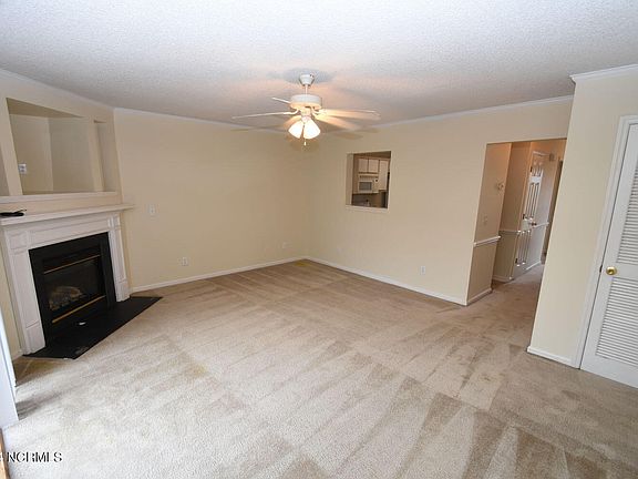 3rd image of 1216 Westridge Ct #A