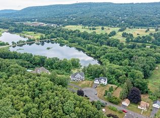 48 Eddy St, Avon, CT 06001