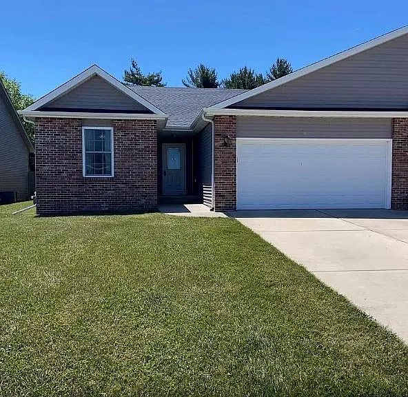 4544 Thompson Rd — Photo 1