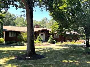 411 Lantern Hill Rd, Mystic, CT 06355