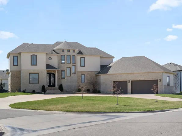 1818 N Burning Tree Cir, Wichita, KS 67230