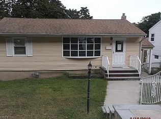 52 Ann St #1, Dover, NJ 07801