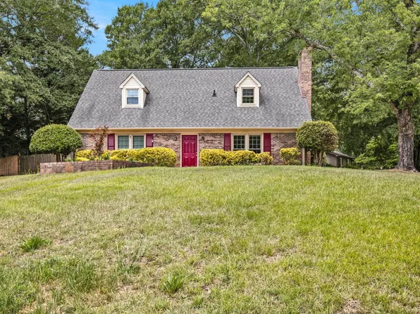 1 Bellamy Ct, Taylors, SC 29687