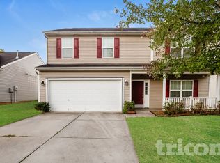 9626 Rothman Ln, Charlotte, NC 28215