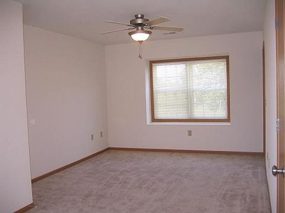 4th image of 6315 52nd St #3