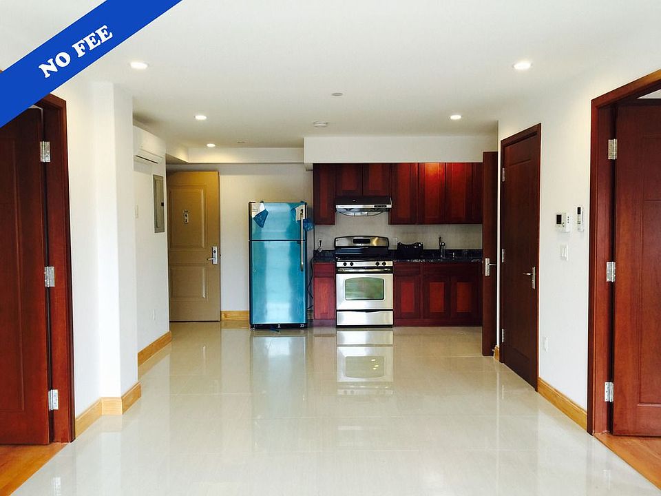 1st image of 3561 84th St APT 303