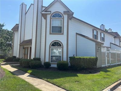 3647 Essex Pond Quay, Virginia Beach, VA, 23462
