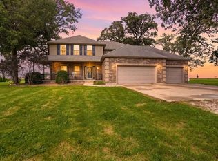 11141 E 1707 North Rd, Pontiac, IL 61764