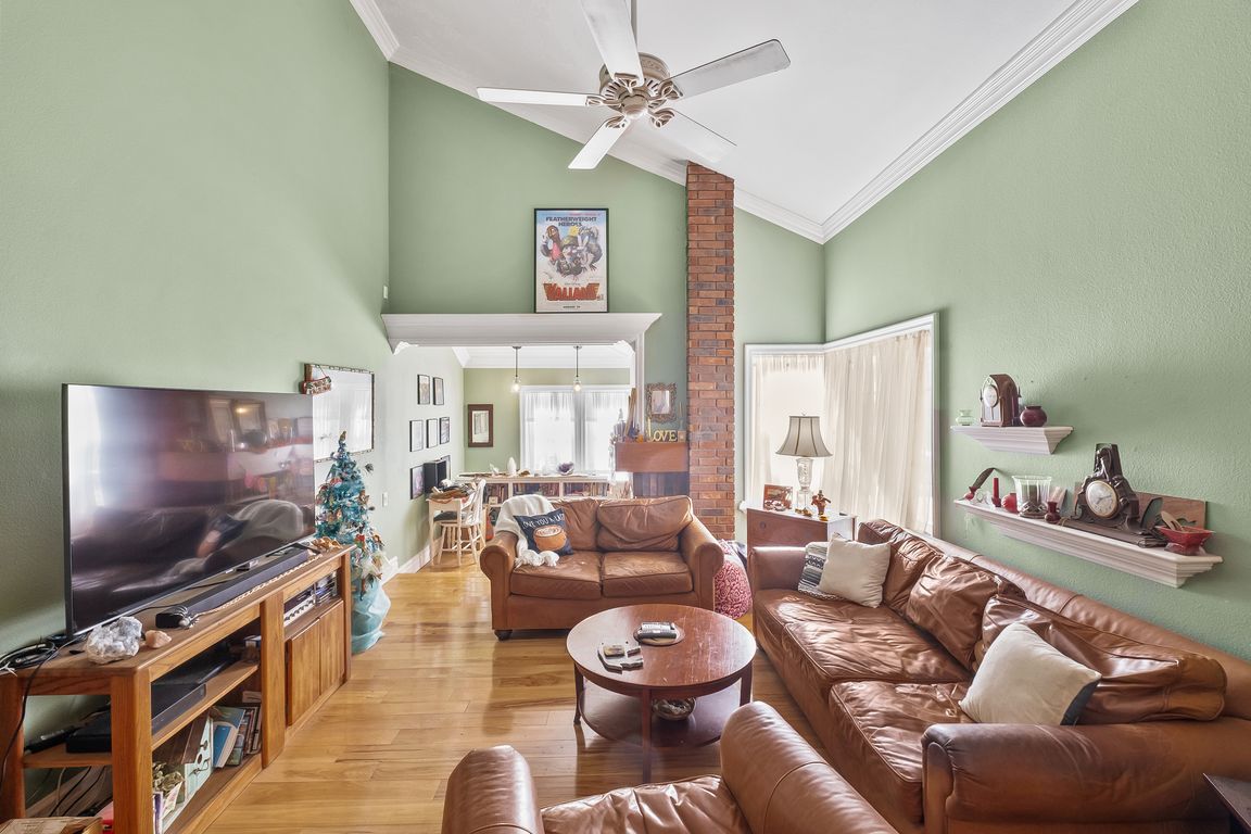 next background image