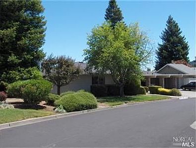 1st image of 42 Aspen Meadows Cir