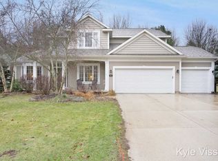 417 Haskins Ct SE, Ada, MI 49301