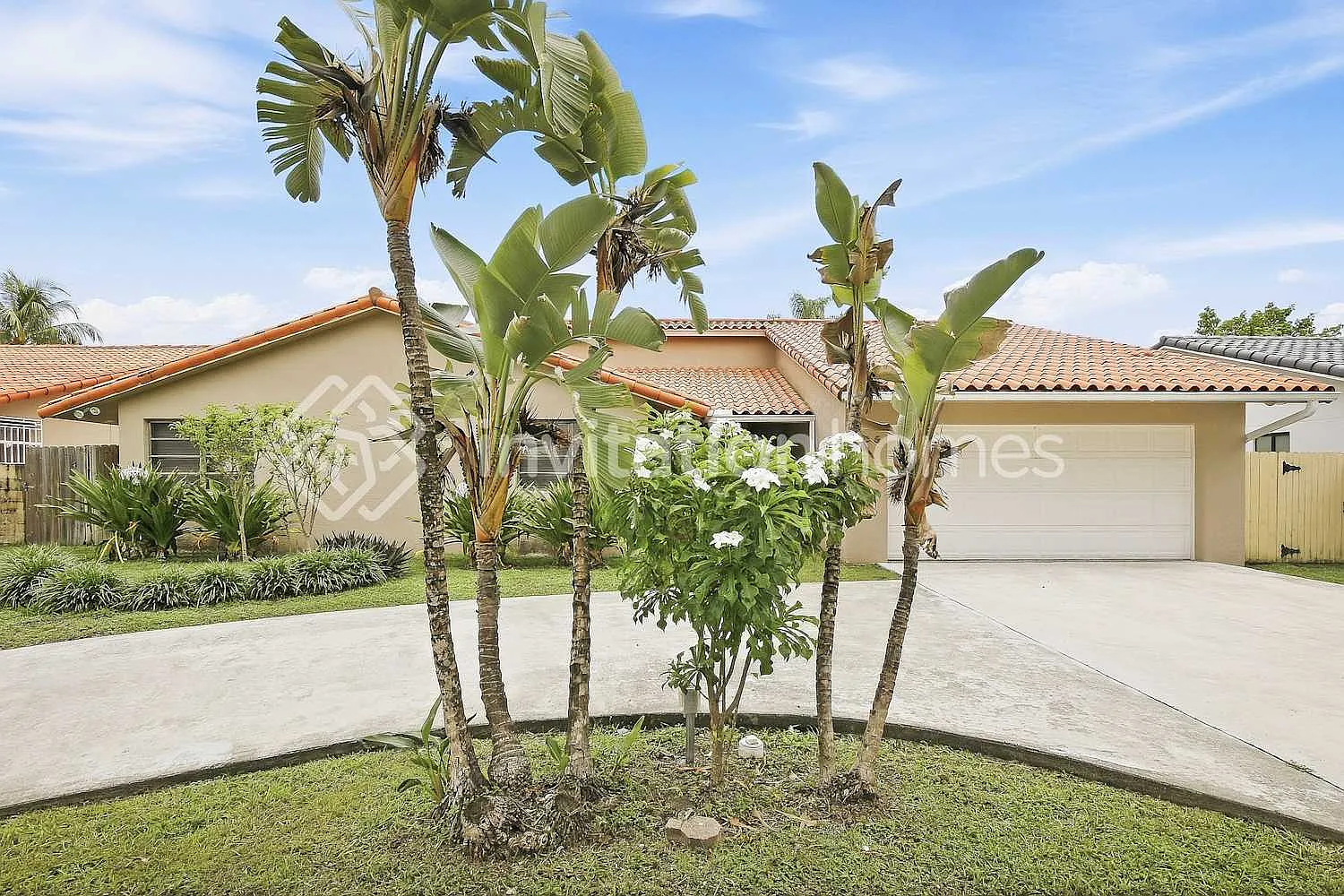 505 NW 136th Ct Miami, FL 33182 — Photo 1