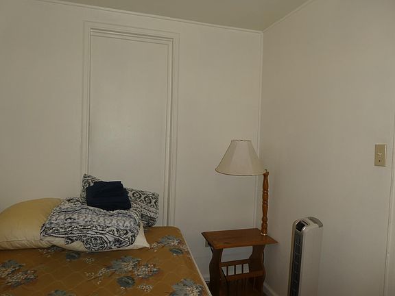 bed room or livingroom