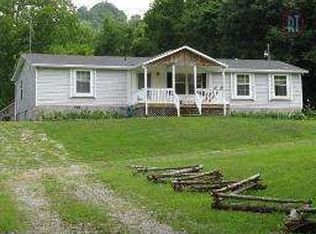 4562 Sherrilltown Rd, Watertown, TN 37184