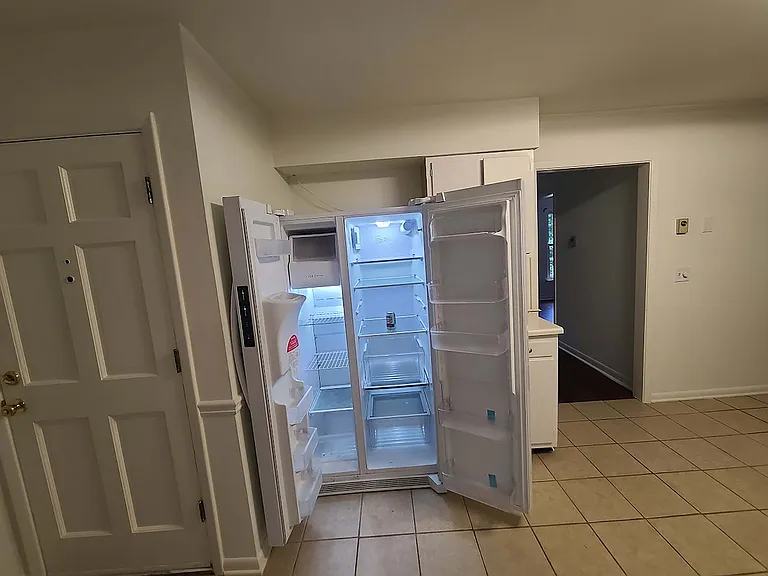 1002 Dixon Dr — Photo 24