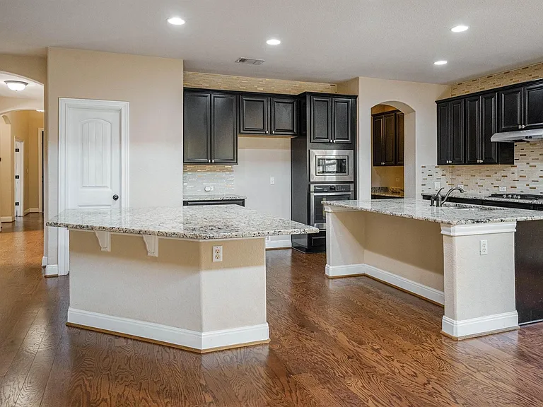 5809 Viejo Dr — Photo 9