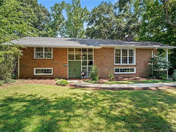 2941 Good Hope Rd, Winston Salem, NC 27106