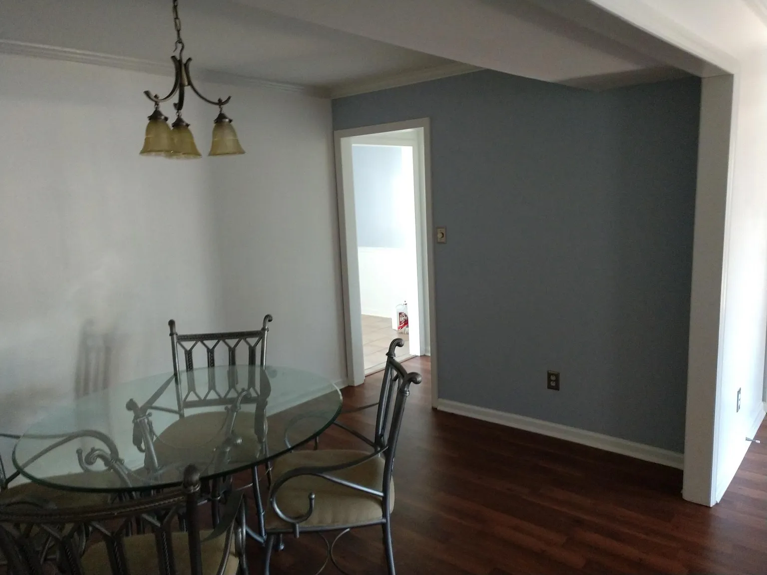 2 bed, 2.5 bath, 1386 sqft, $1,600 — Photo 3