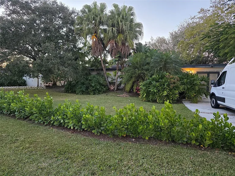 9860 SW 140th St — Photo 21