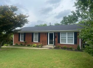 3033 Cabinwood Dr, Louisville, KY 40220