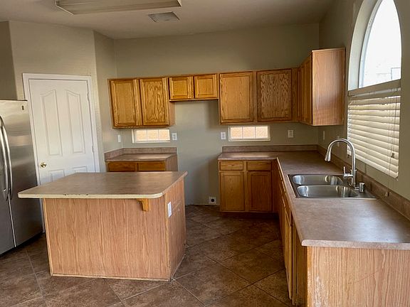 4th image of 9014 W Hammond Ln