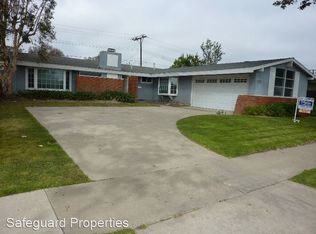 12711 Martha Ann Dr, Los Alamitos, CA 90720