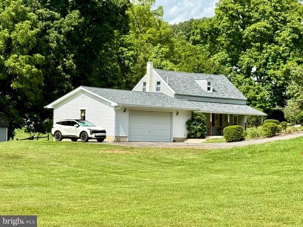 3646 Chestnut St, Temple, PA 19560
