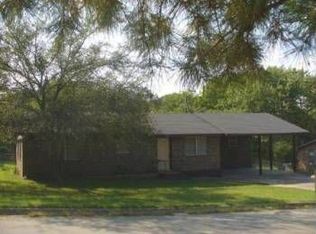 2017 N Lisa Ln, Fayetteville, AR 72703