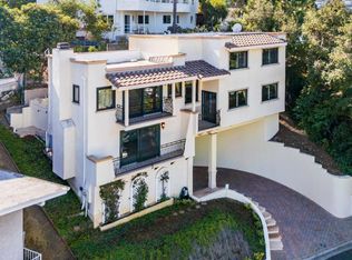 1118 Oberlin Dr, Glendale, CA 91205