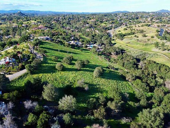 4th image of 0 Palomar Dr