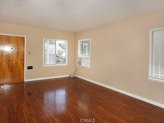 4th image of 6449 Lemon Ave