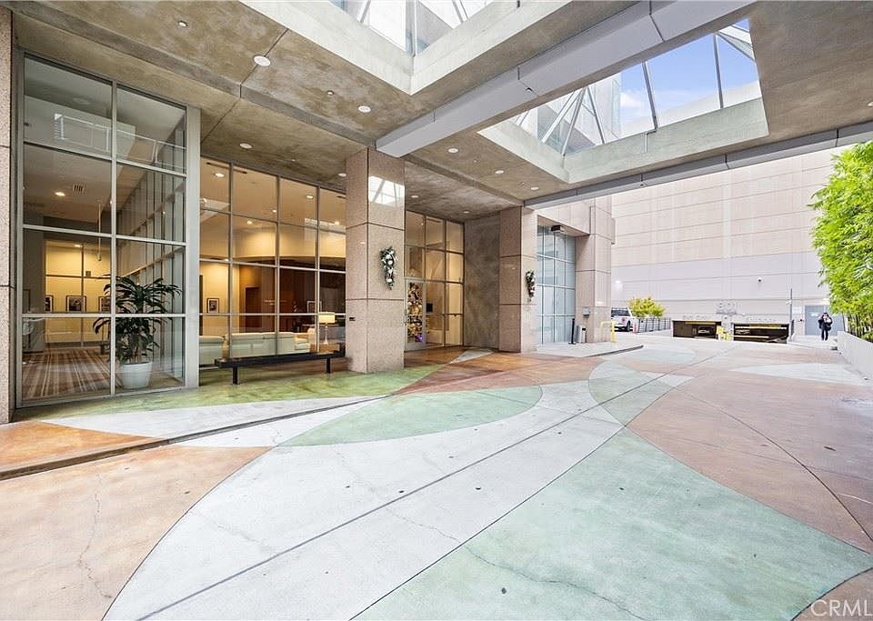 1st image of 801 S Grand Ave APT 1404