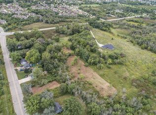 7775 S 31st St, Franklin, WI 53132