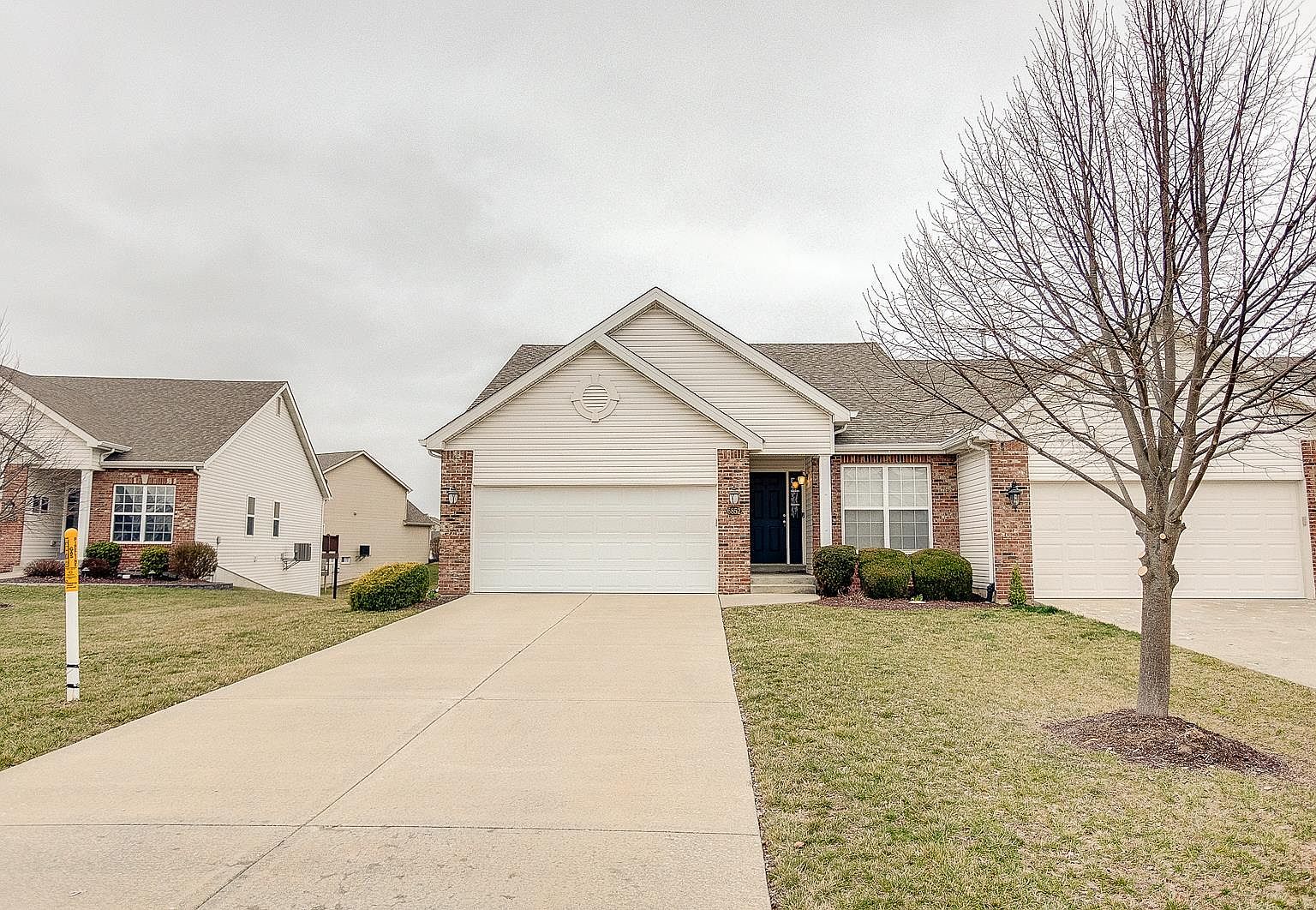 6852 Kensington Dr, Maryville, IL 62062 Zillow