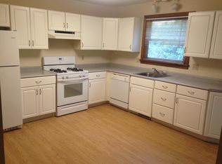 102 Christy Dr #B, Monaca, PA 15061