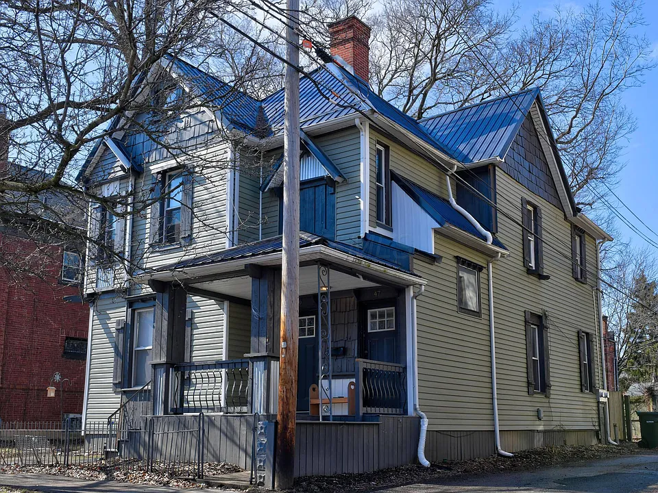47 S Monroe Ave #49