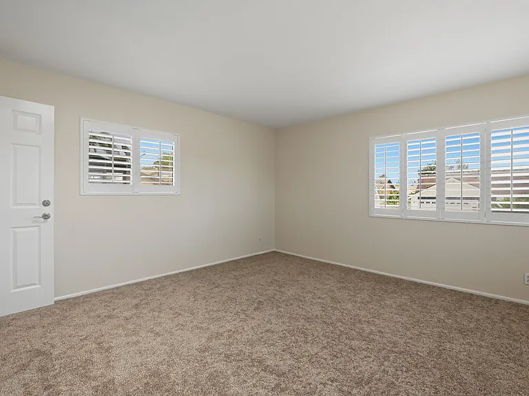 1712 Greentree Rd — Photo 19