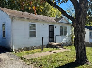 1520 Parkhurst Dr, Bowling Green, KY 42101