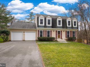 414 Maravista Ct, Silver Spring, MD 20905